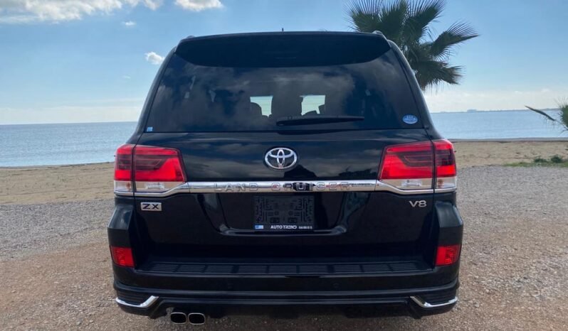 Toyota Land Criuser ZX BLACK 2018 полный