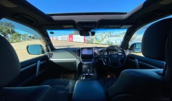 Toyota Land Cruiser 2019 BEYAZ V8 полный