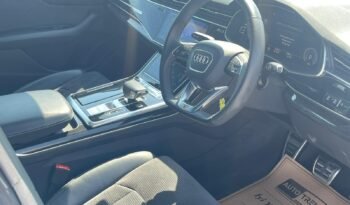 Audi Q8 2019 full
