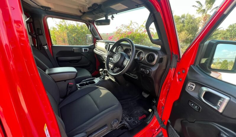 Jeep Wrangler Rubicon 2019 tam