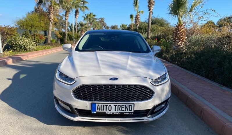 Ford Mondeo 2019 tam