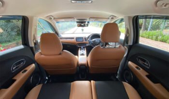 Honda Vezel Hybrid 2019 full