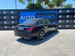 Mercedes C 200 full