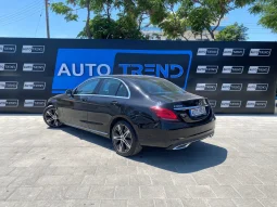 Mercedes C 200 full