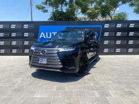 LEXUS LX600