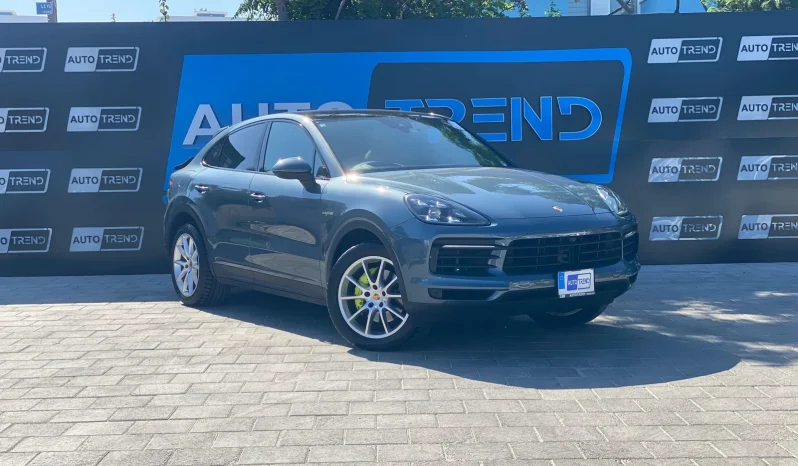 Porsche Cayenne Coupe E-Hybrid full