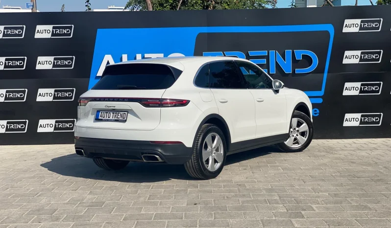 
								Porsche Cayenne full									