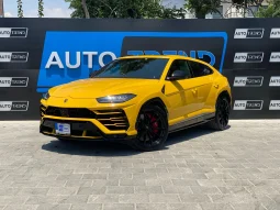 
										Lamborghini Urus full									