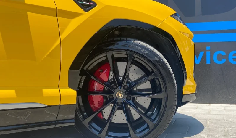 
								Lamborghini Urus full									