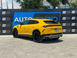 
										Lamborghini Urus full									