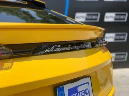 
										Lamborghini Urus full									