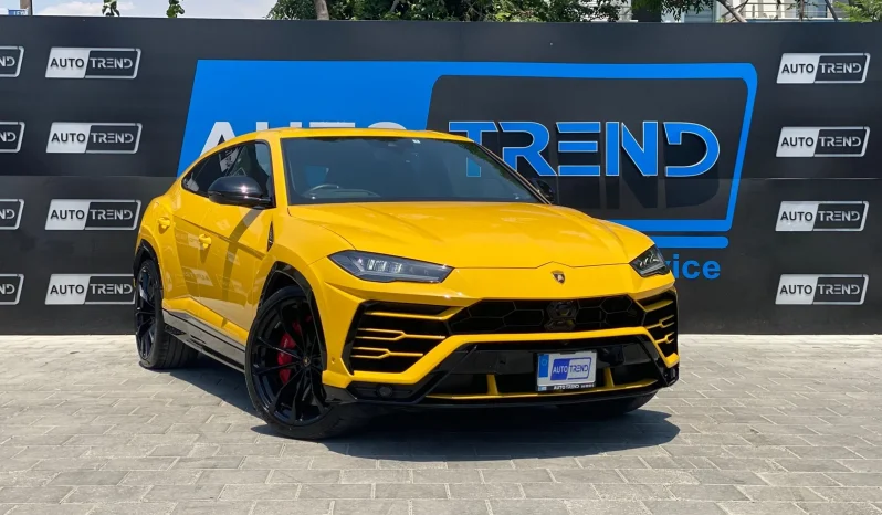 
								Lamborghini Urus full									