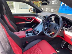 
										Lamborghini Urus full									