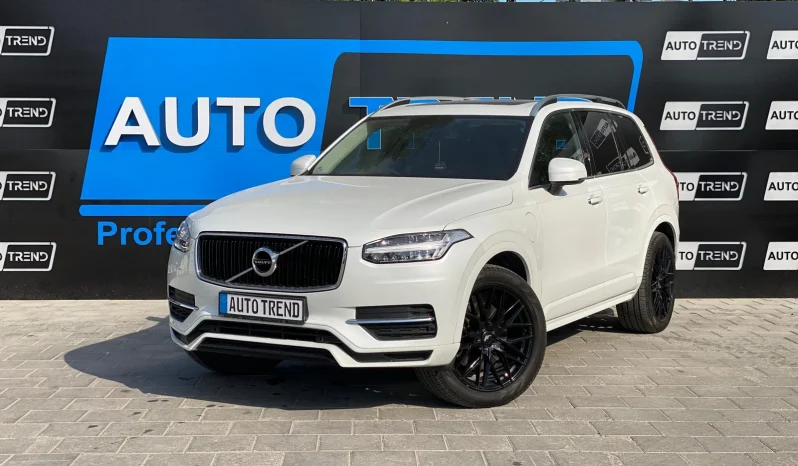 
								Volvo XC90 T8 full									