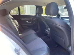 
										Mercedes C 220d full									