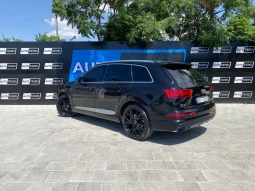 
										Audi Q7 S Line Quattro full									