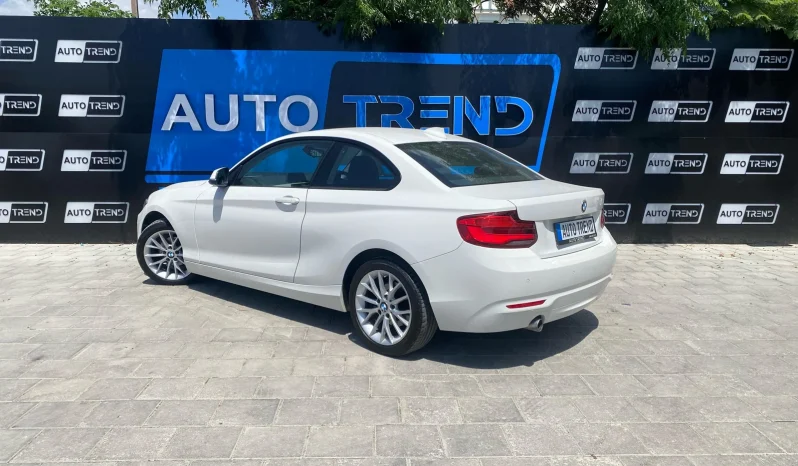 
								BMW 2.18d Coupe full									