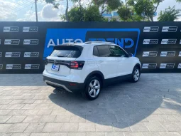 
										Volkswagen T-Cross full									