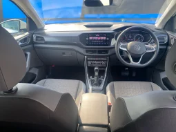 
										Volkswagen T-Cross full									