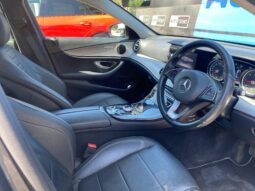 
										Mercedes E 220d full									