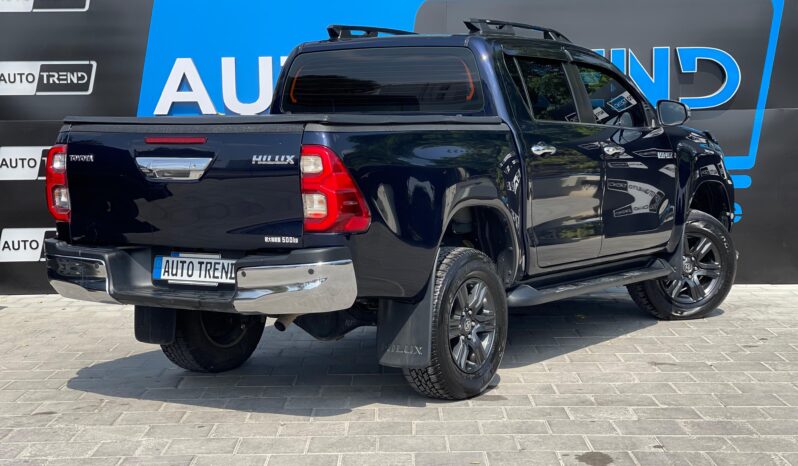 
								TOYOTA HILUX full									