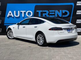 TESLA MODEL S 75D