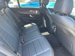 
										MERCEDES – BENZ E200 full									