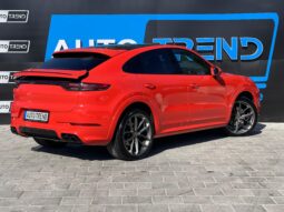 Porsche Cayenne Coupe full