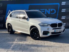 BMW X5 50i