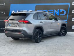 TOYOTA RAV4 full