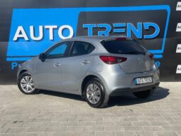 
										MAZDA 2 full									