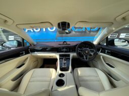 
										PORSCHE PANAMERA 4 e-Hybrid full									