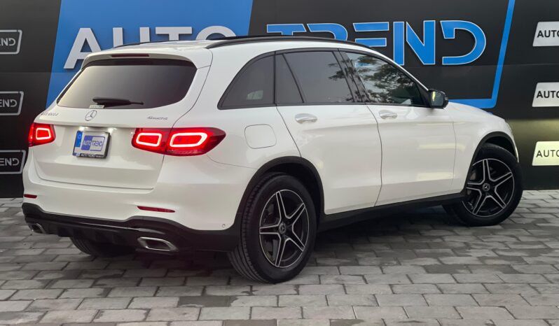 
								MERCEDES-BENZ GLC220D 4Matic full									