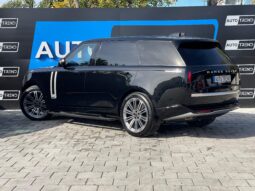 
										RANGE ROVER VOGUE AUTOBIOGRAPHY full									